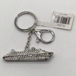 (Host Pick) Gorgeous NWT Cruise Ship Bling Design Key Chain